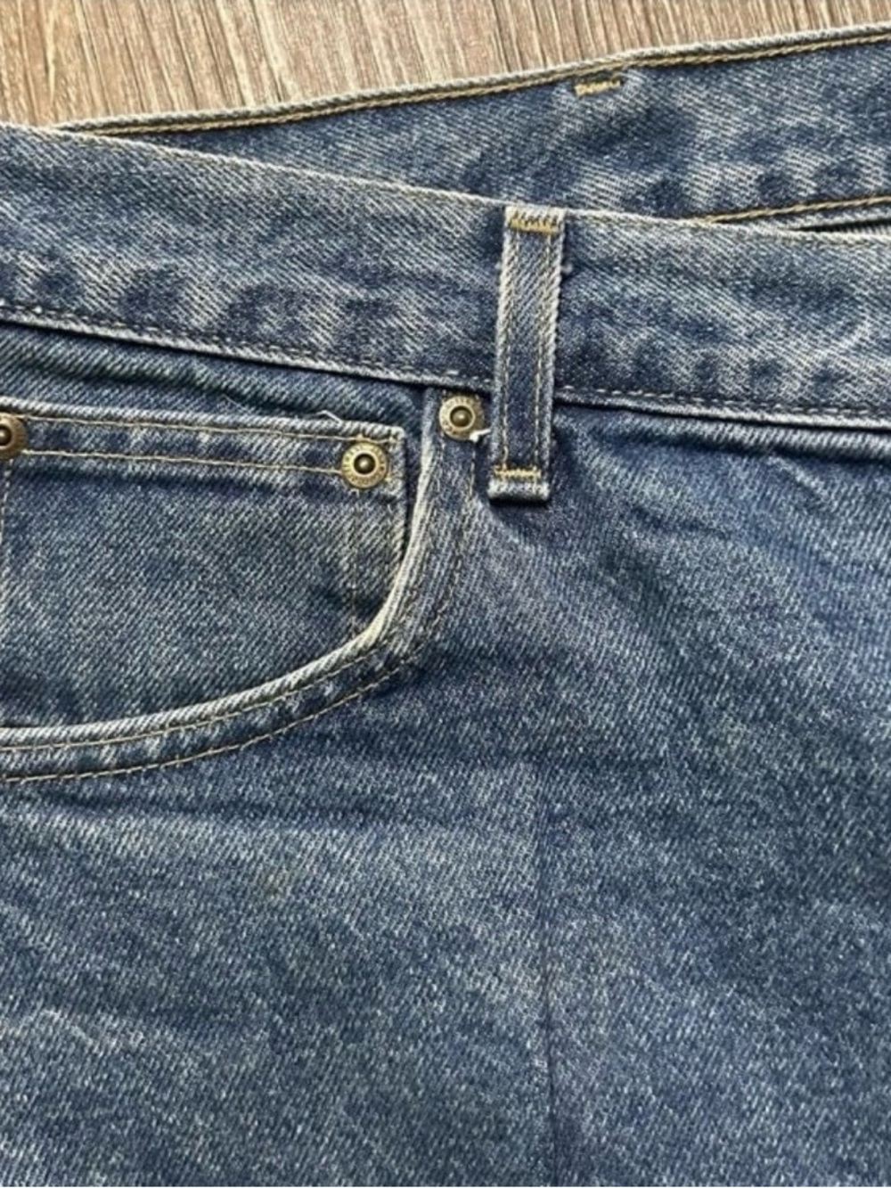 Men’s Carhartt Relaxed Fit Blue Jeans Size 42x30 - Picture 3 of 4